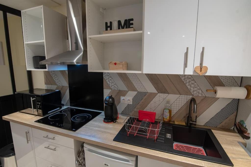 Studio Place De La Barre Le Cosy Apartment Macon Luaran gambar